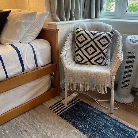 Squirrel House B&B High Wycombe Eksteriør billede